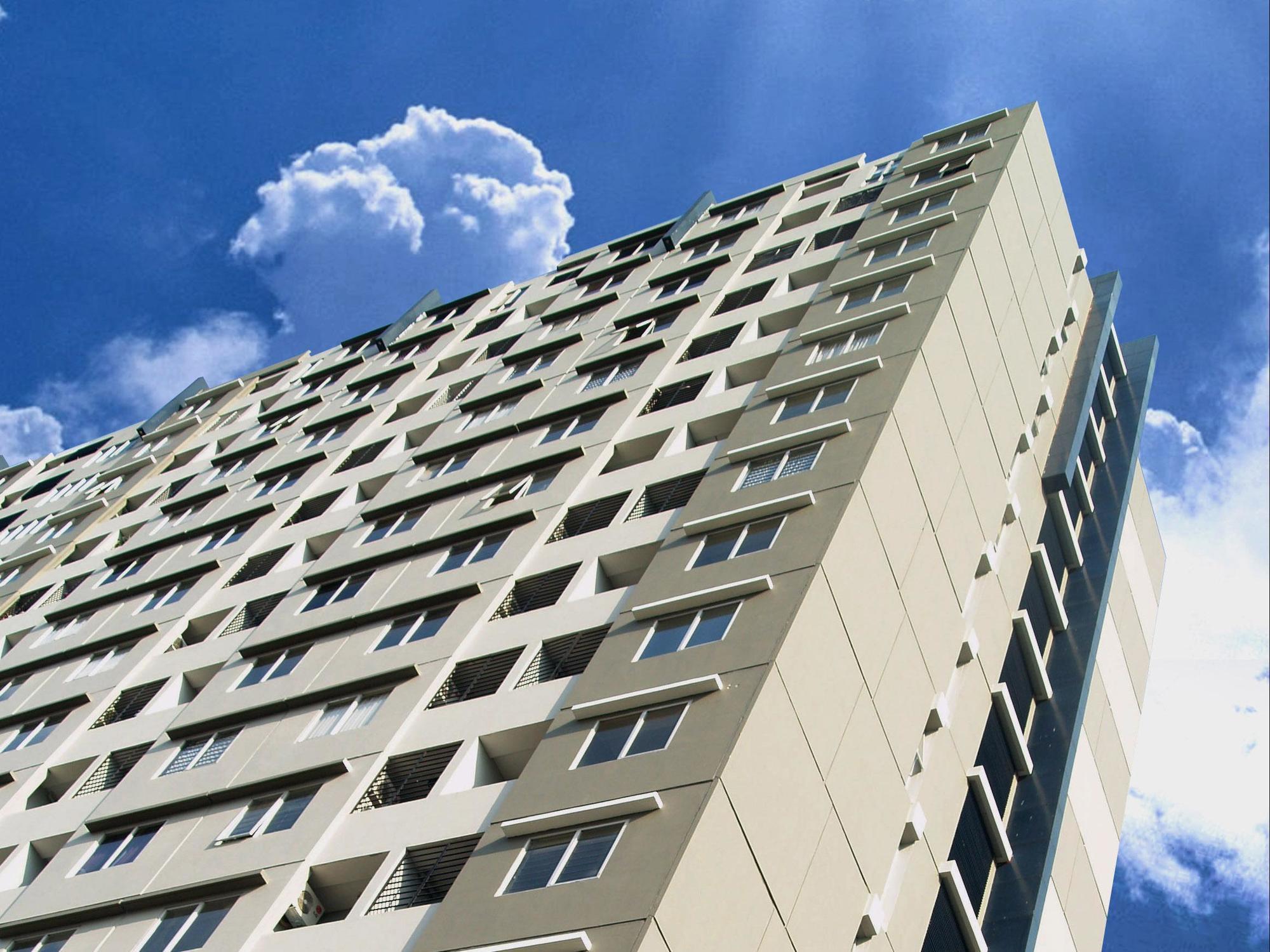 Valore Hotel Cimahi Exteriör bild